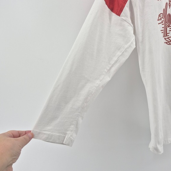 Wrangler Womens Red‎ White Graphic Tee Shirt Cactus Skull Southwestern Sz M - Picture 4 of 10